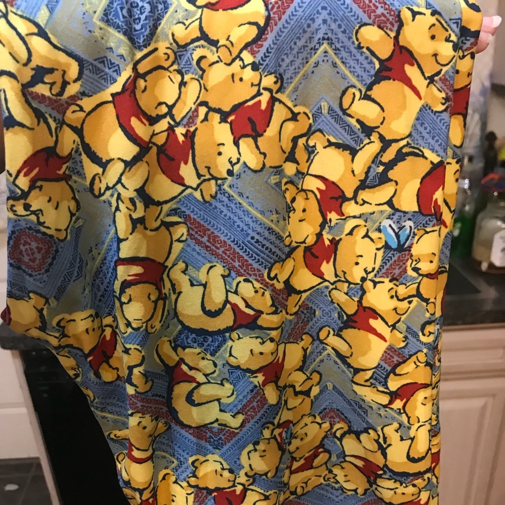 TC Lularoe Winnie the Pooh leggings.